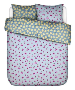 ESSENZA & CO Zesty cherry Ijsblauw Dekbedovertrekset 240 x 220 cm