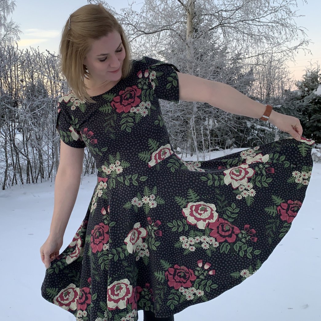 Ida Victoria Naaipatroon The Ida Jersey Dress | XS-4XL, verwachte lvering juli 2026 - Afbeelding 6