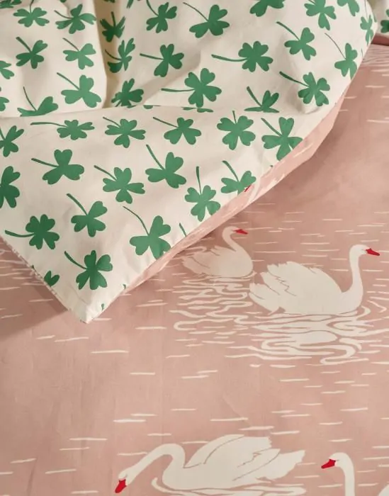 ESSENZA Swan lake Misty rose Dekbedovertrekset (inclusief kussenslopen) 200 x 220 cm - Afbeelding 2