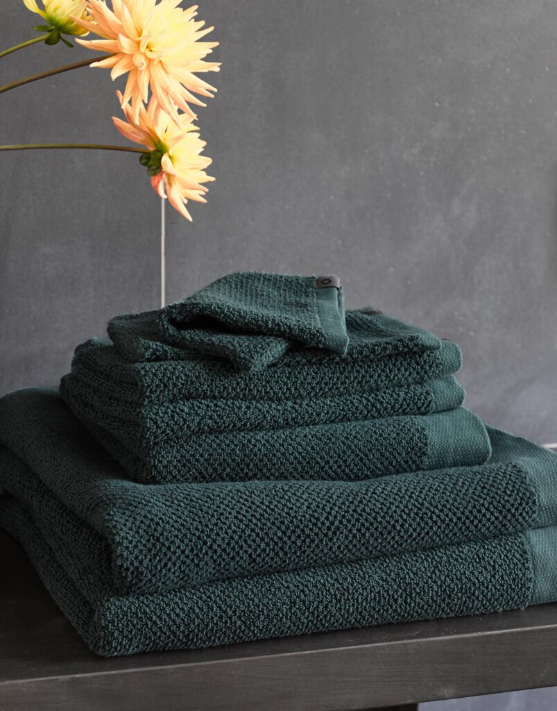 ESSENZA Connect Organic Uni GRoen Handdoek 60 x 110 cm - Afbeelding 3